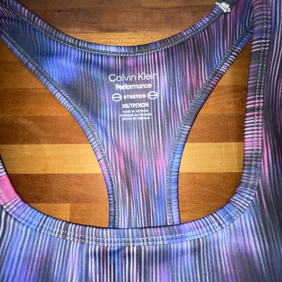 Calvin Klein Women's Low Impact Crop Top - Blur Movement Lotus XS - Picture 3 of 8